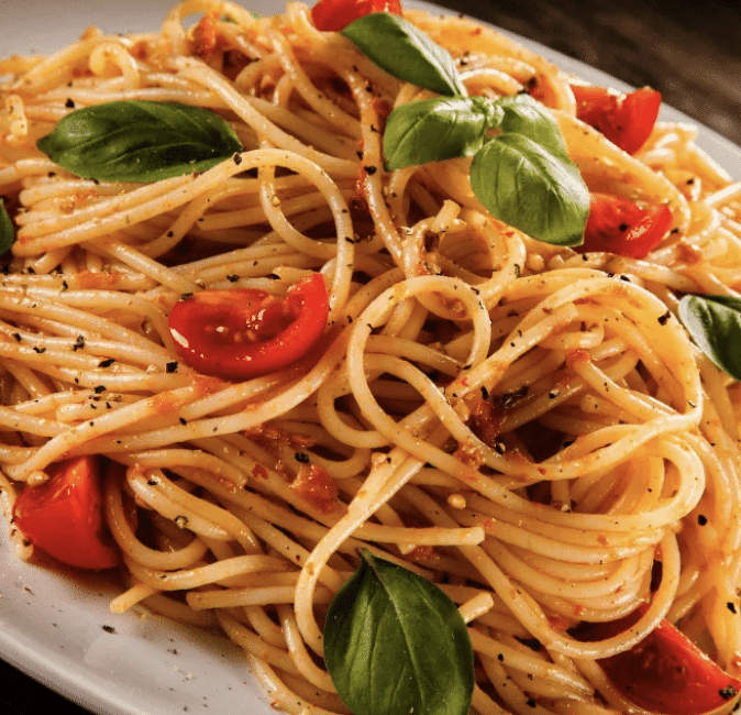 Pasta in marinara sauce.